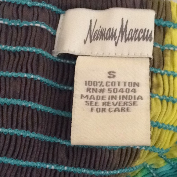 Neiman Marcus skirt. - Picture 3 of 4